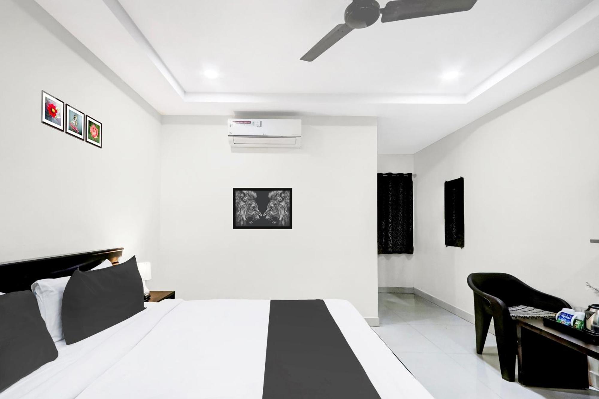 فندق Super Townhouse Daba Garden Road فيساخاباتنام المظهر الخارجي الصورة